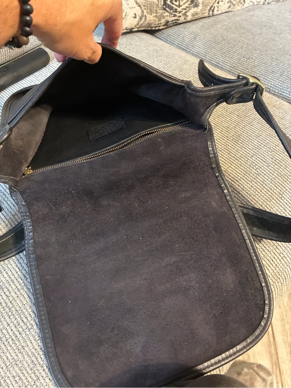 Vintage Coach Black Leather B5B – 9170 Bag - Picture 14 of 16